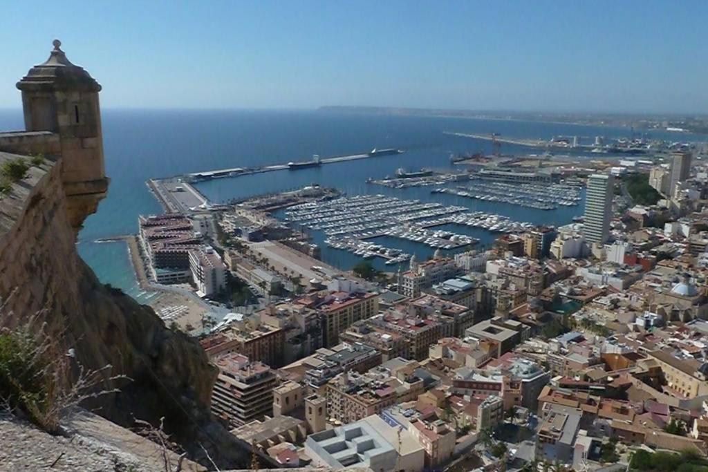Chalet Bonalba Golf Alicante Exterior photo